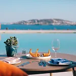 호텔 Anamar Destino Mykonos (adults Only) 5*